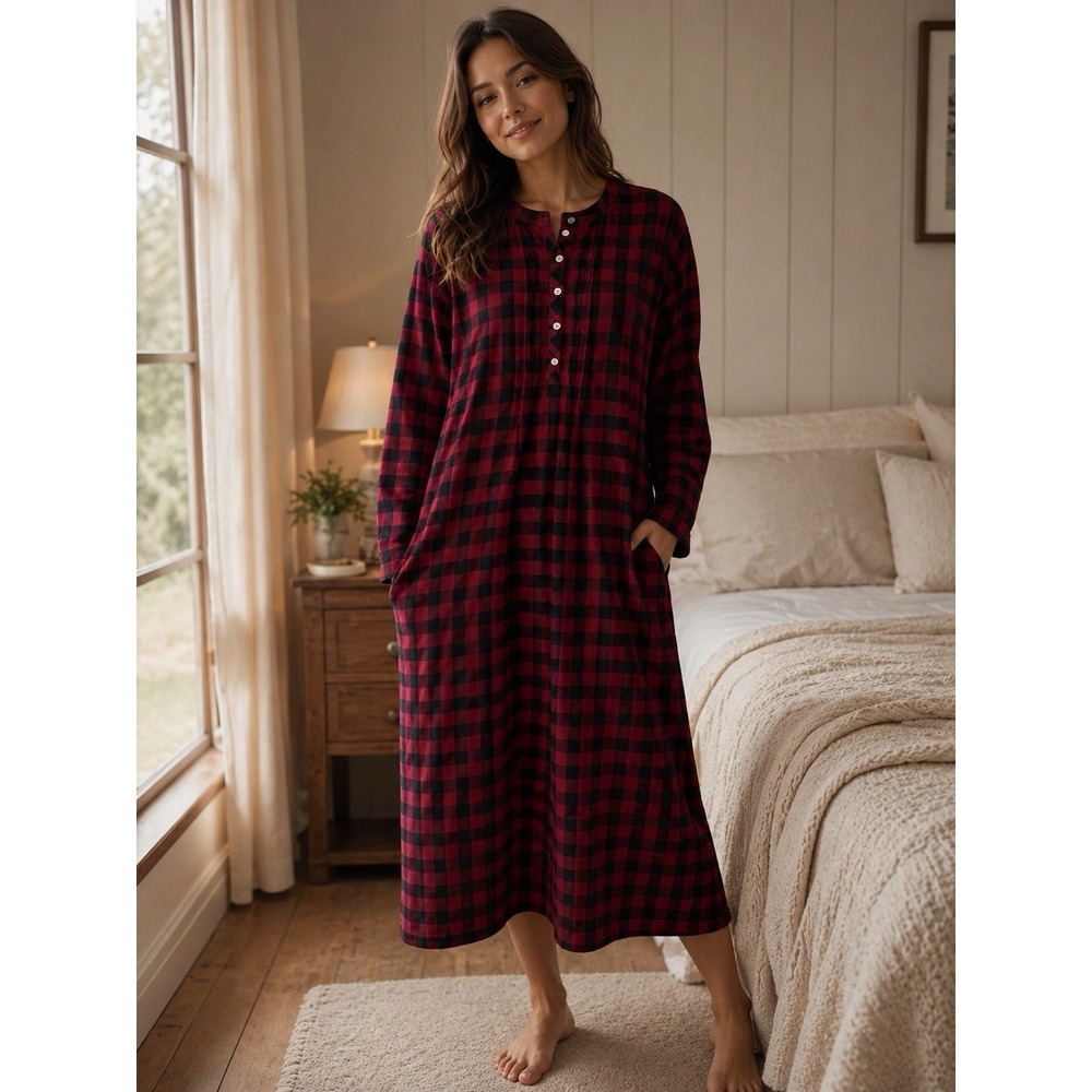 L.L. Bean Scotch Plaid Cotton Flannel Red Classic Pockets Nightgown Medium NEW